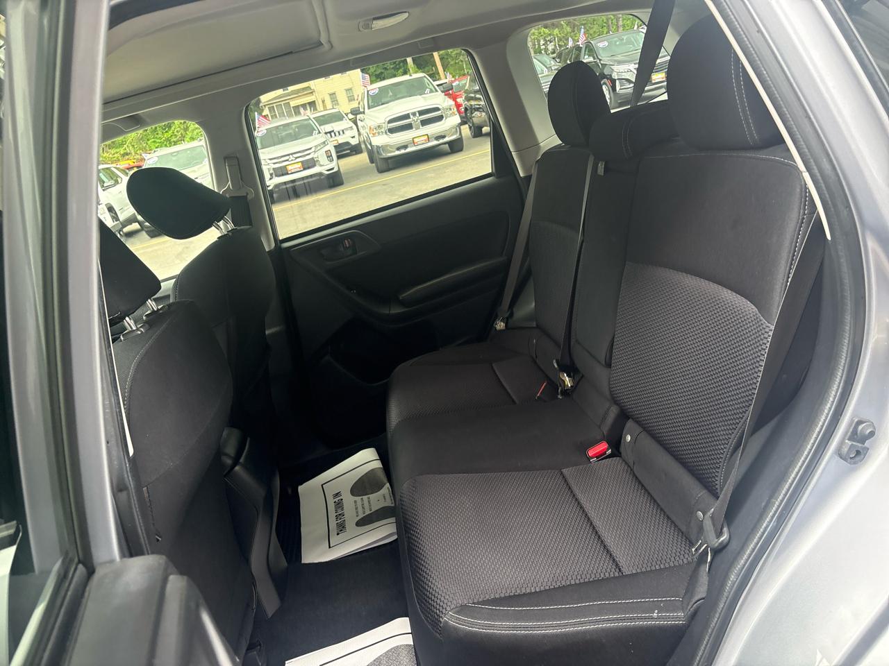 Subaru Forester 2.5i Premium PZEV CVT 2017
