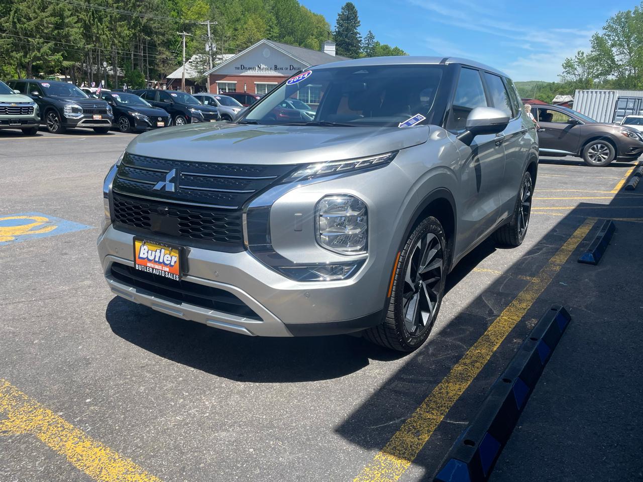 Mitsubishi Outlander SE 4WD 2024