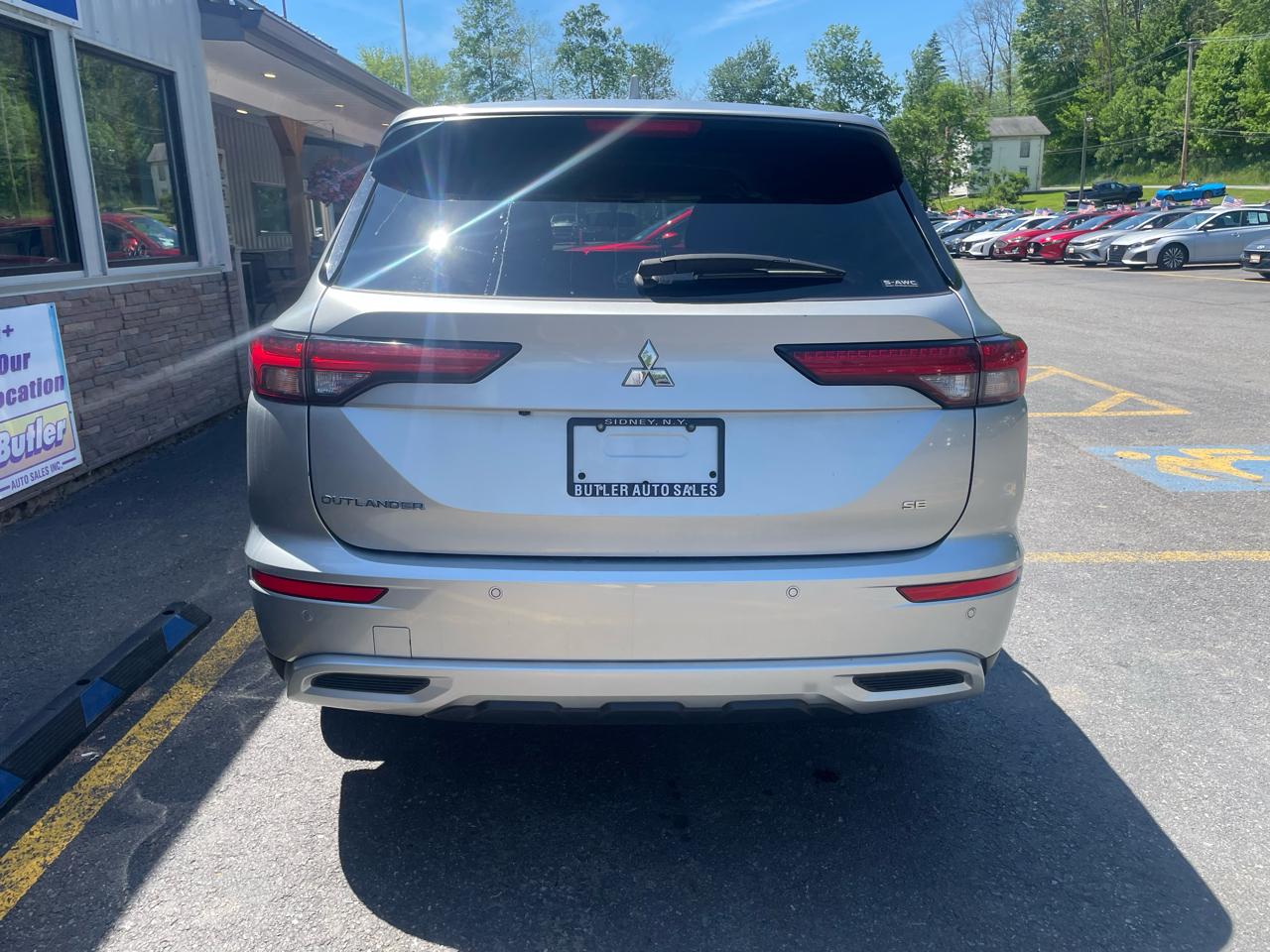 Mitsubishi Outlander SE 4WD 2024