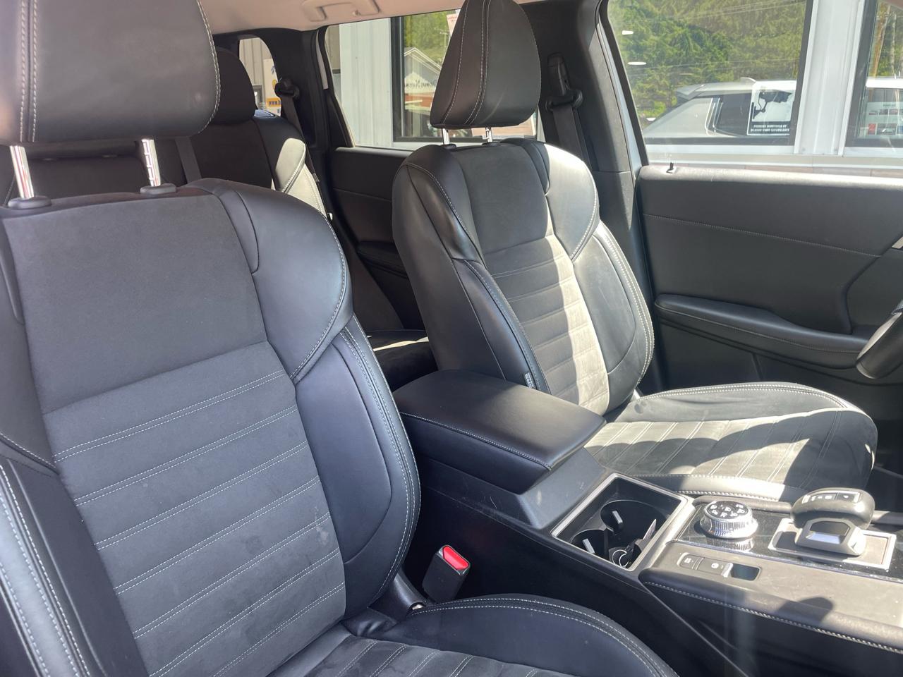 Mitsubishi Outlander SE 4WD 2024