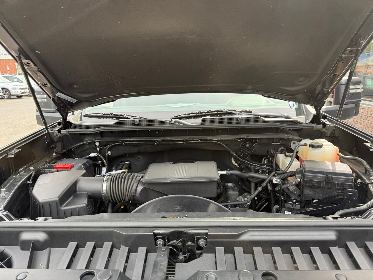 Chevrolet Silverado 2500HD LT Crew Cab Long Box 4WD 2025