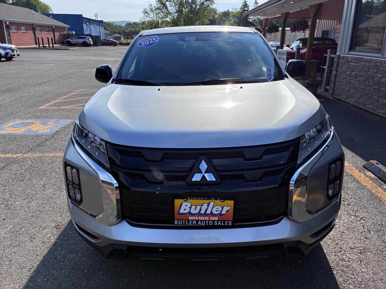 Mitsubishi Outlander Sport 2.0 ES 4WD 2025