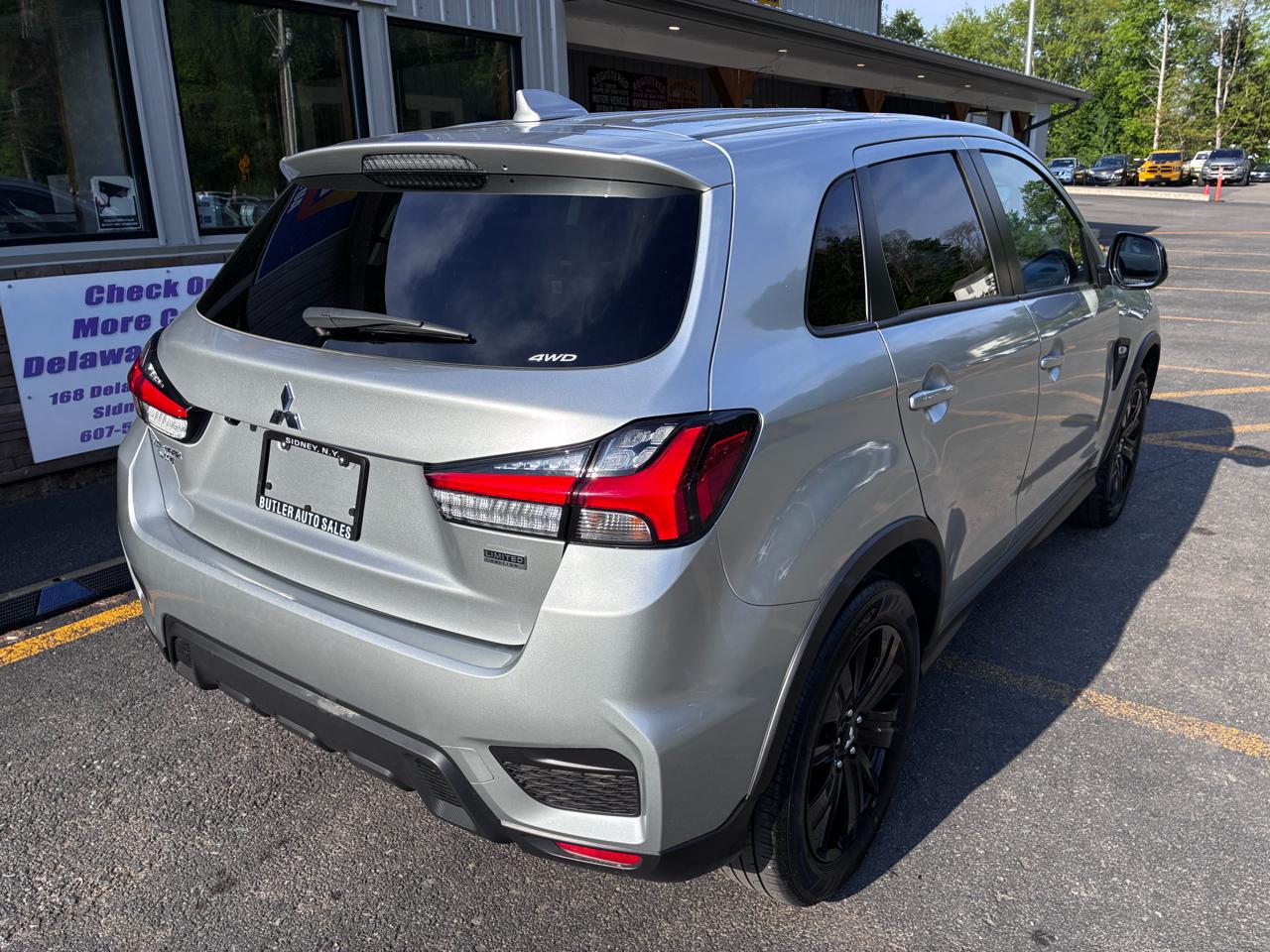 Mitsubishi Outlander Sport 2.0 ES 4WD 2025