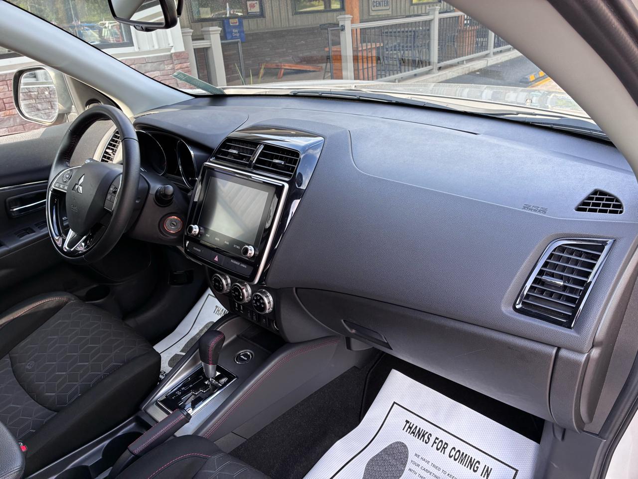 Mitsubishi Outlander Sport 2.0 ES 4WD 2025