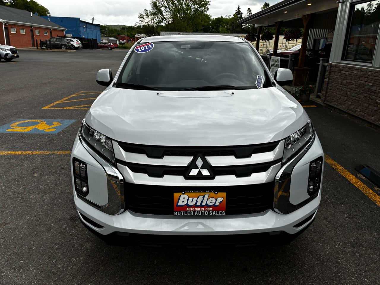 Mitsubishi Outlander Sport 2.0 ES 4WD 2024