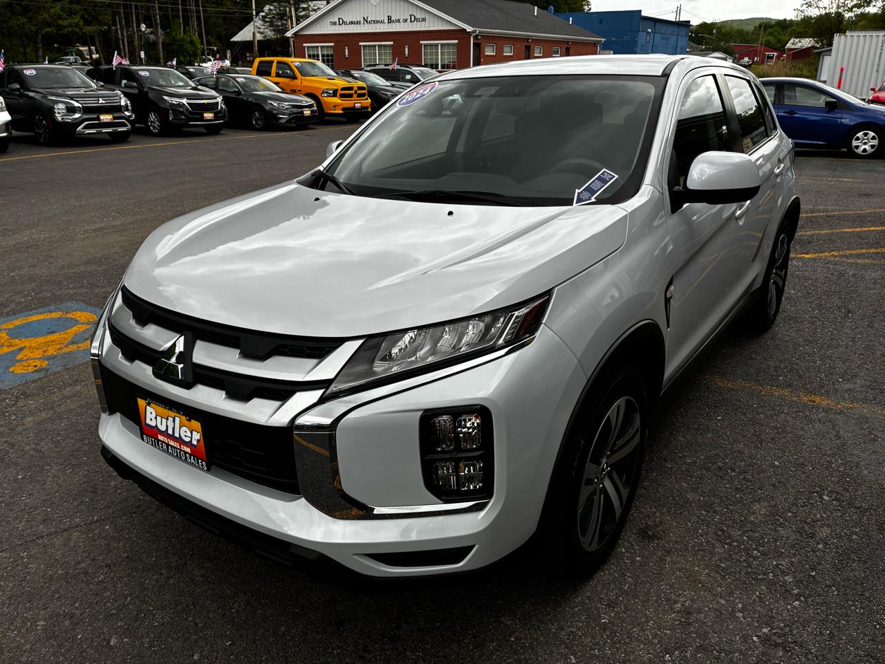 Mitsubishi Outlander Sport 2.0 ES 4WD 2024