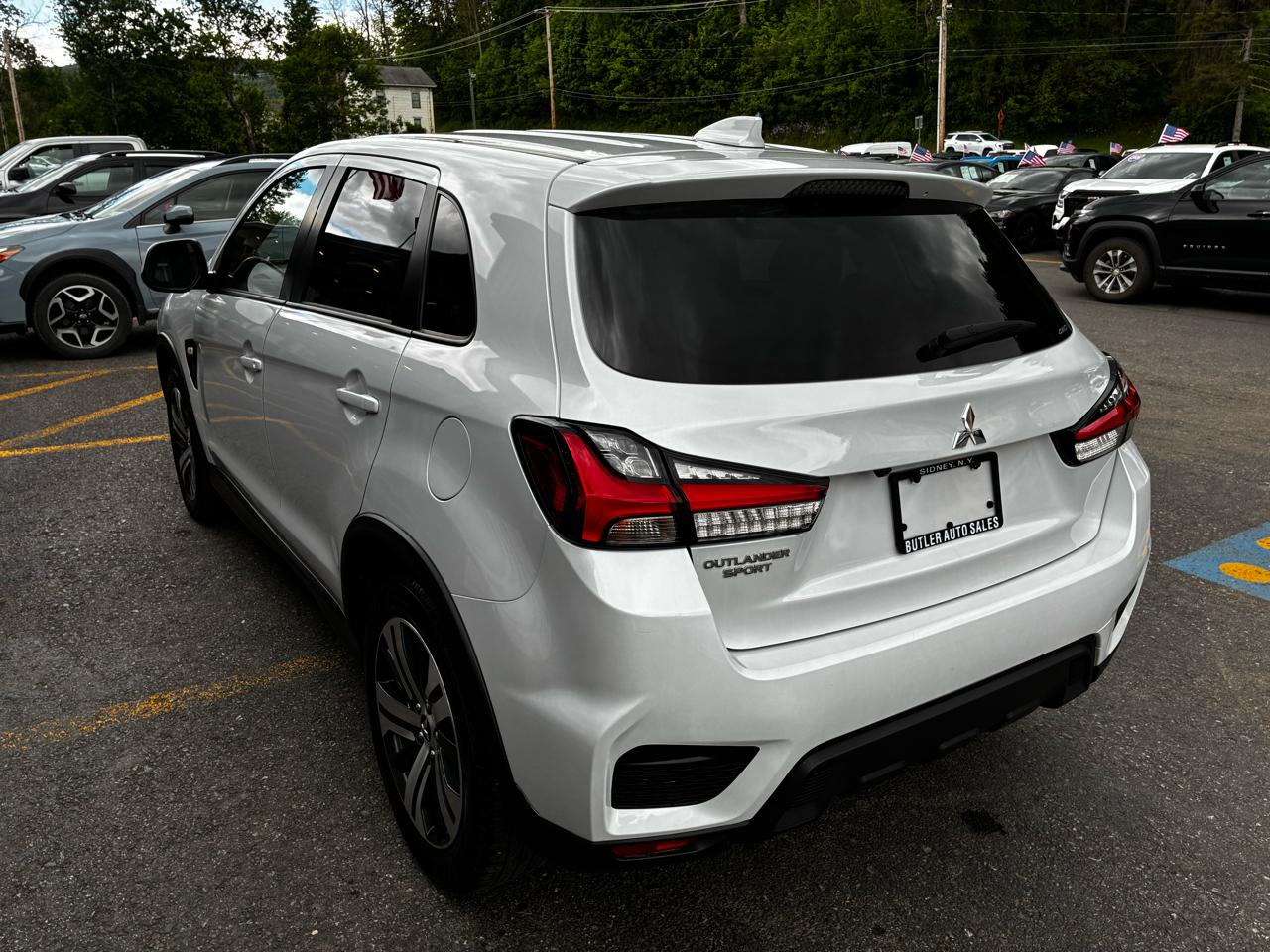 Mitsubishi Outlander Sport 2.0 ES 4WD 2024
