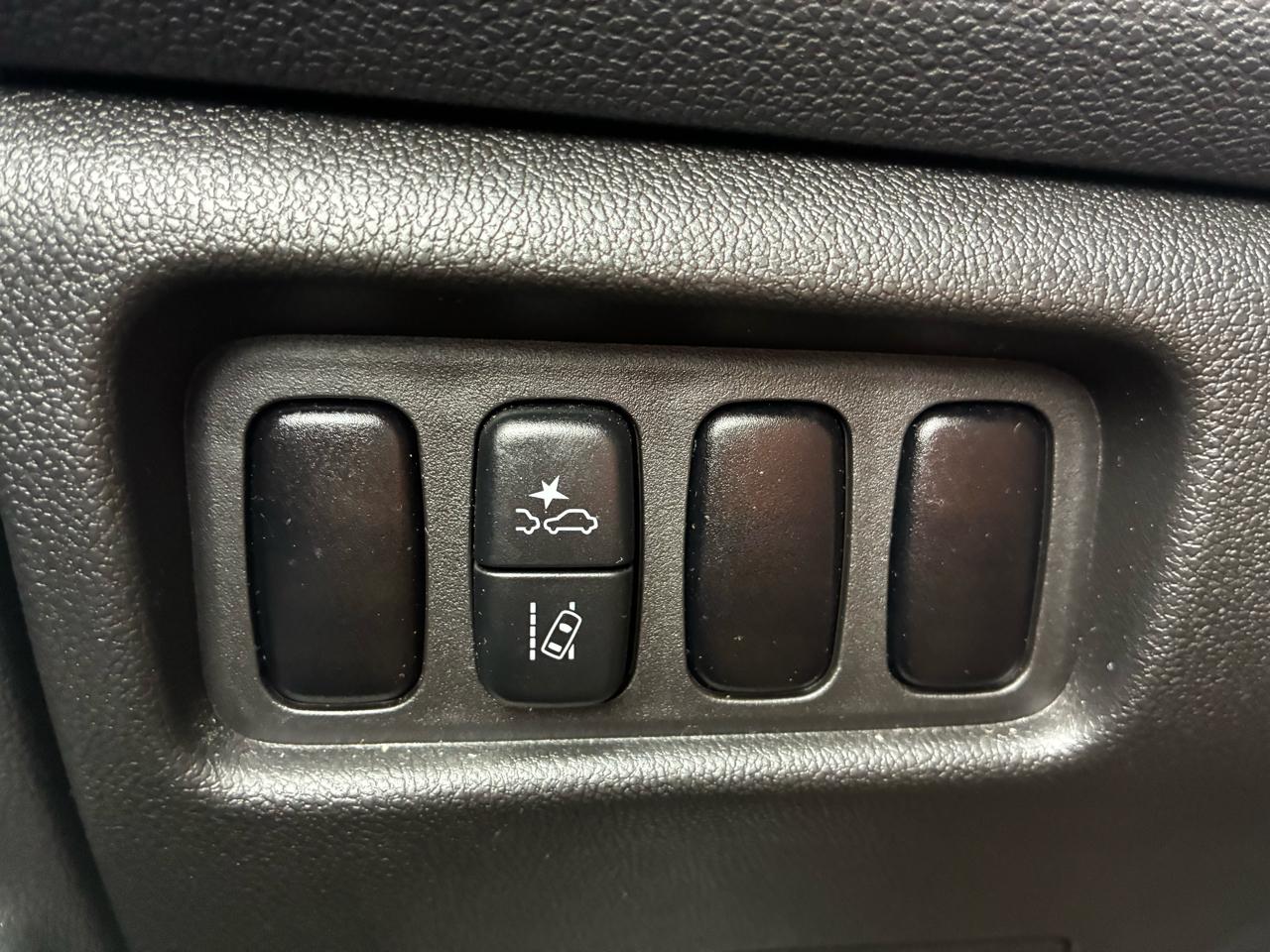 Mitsubishi Outlander Sport 2.0 ES 4WD 2024