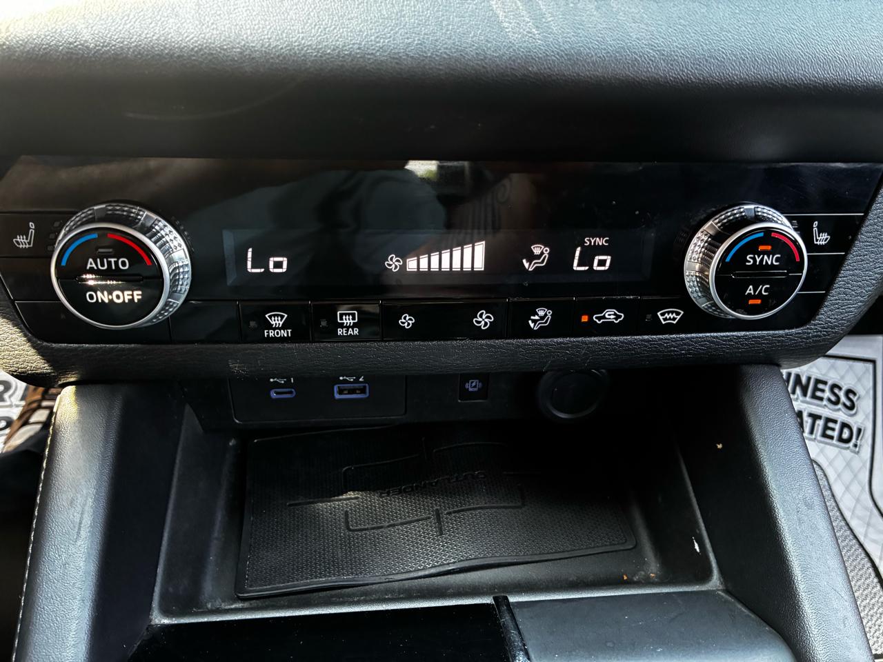 Mitsubishi Outlander SE 4WD 2022