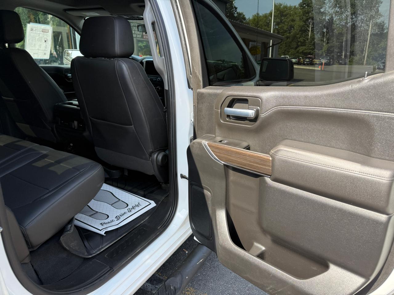 Chevrolet Silverado 1500 LT Trail Boss Crew Cab Long Box 4WD 2021