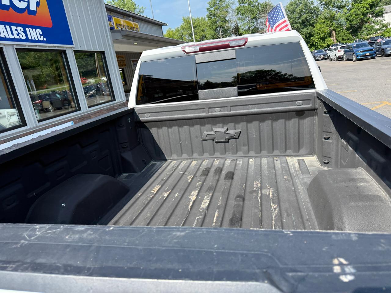 Chevrolet Silverado 1500 LT Trail Boss Crew Cab Long Box 4WD 2021