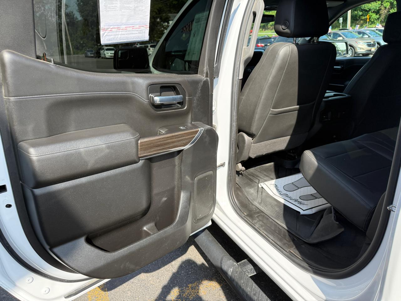 Chevrolet Silverado 1500 LT Trail Boss Crew Cab Long Box 4WD 2021