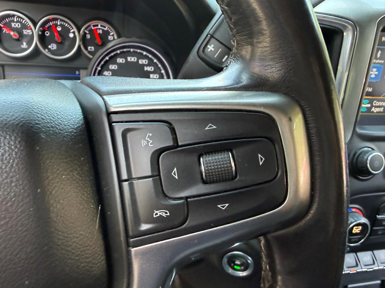 Chevrolet Silverado 1500 LT Trail Boss Crew Cab Long Box 4WD 2021
