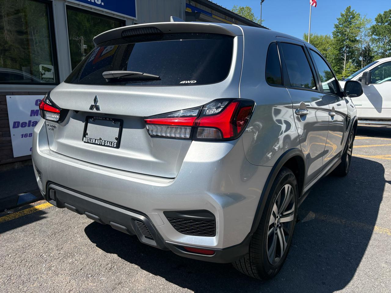 Mitsubishi Outlander Sport 2.0 ES 4WD 2024