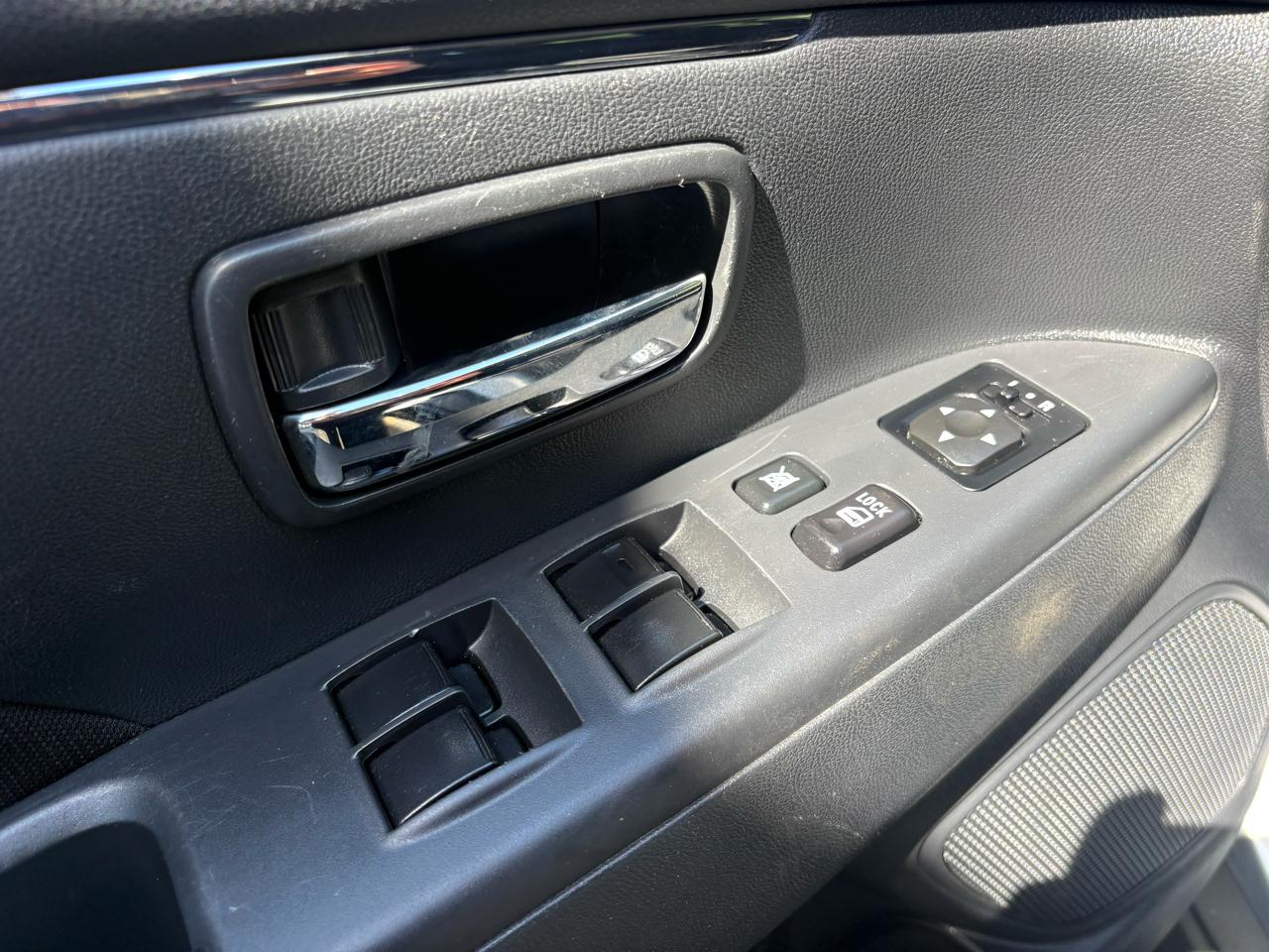 Mitsubishi Outlander Sport 2.0 ES 4WD 2024