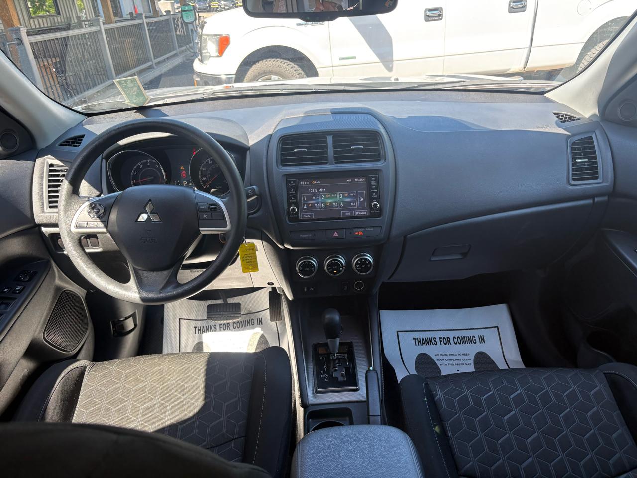 Mitsubishi Outlander Sport 2.0 ES 4WD 2024