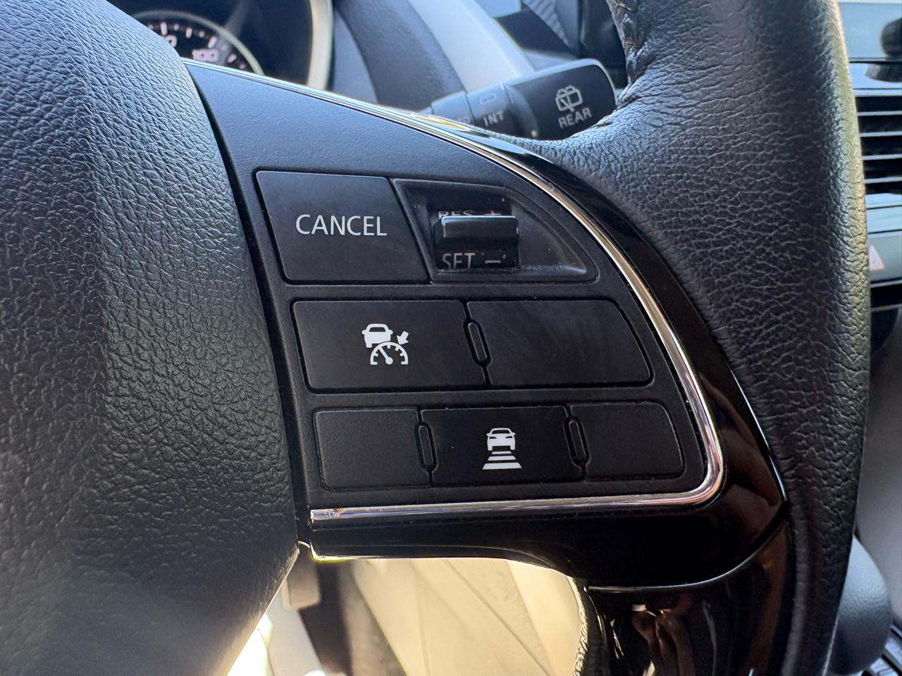 Mitsubishi Eclipse Cross SE AWD 2024