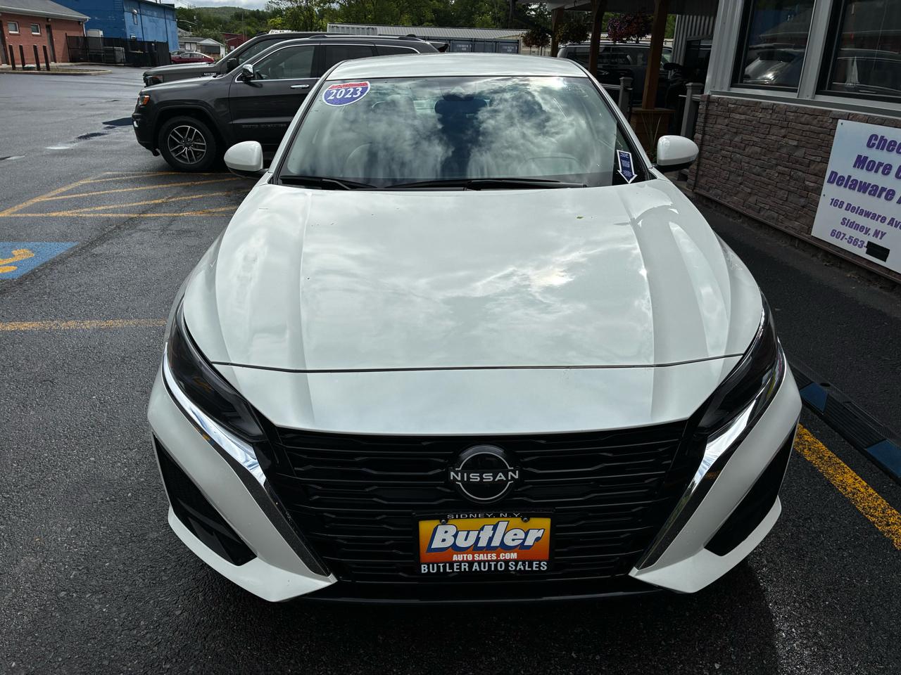 Nissan Altima 2.5 SV 2023