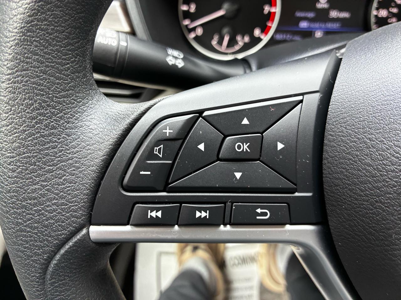 Nissan Altima 2.5 SV 2023