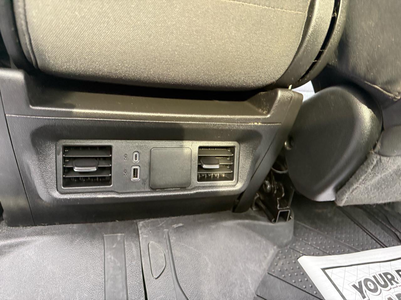 Chevrolet Silverado 2500HD Custom Crew Cab Short Box 4WD 2024