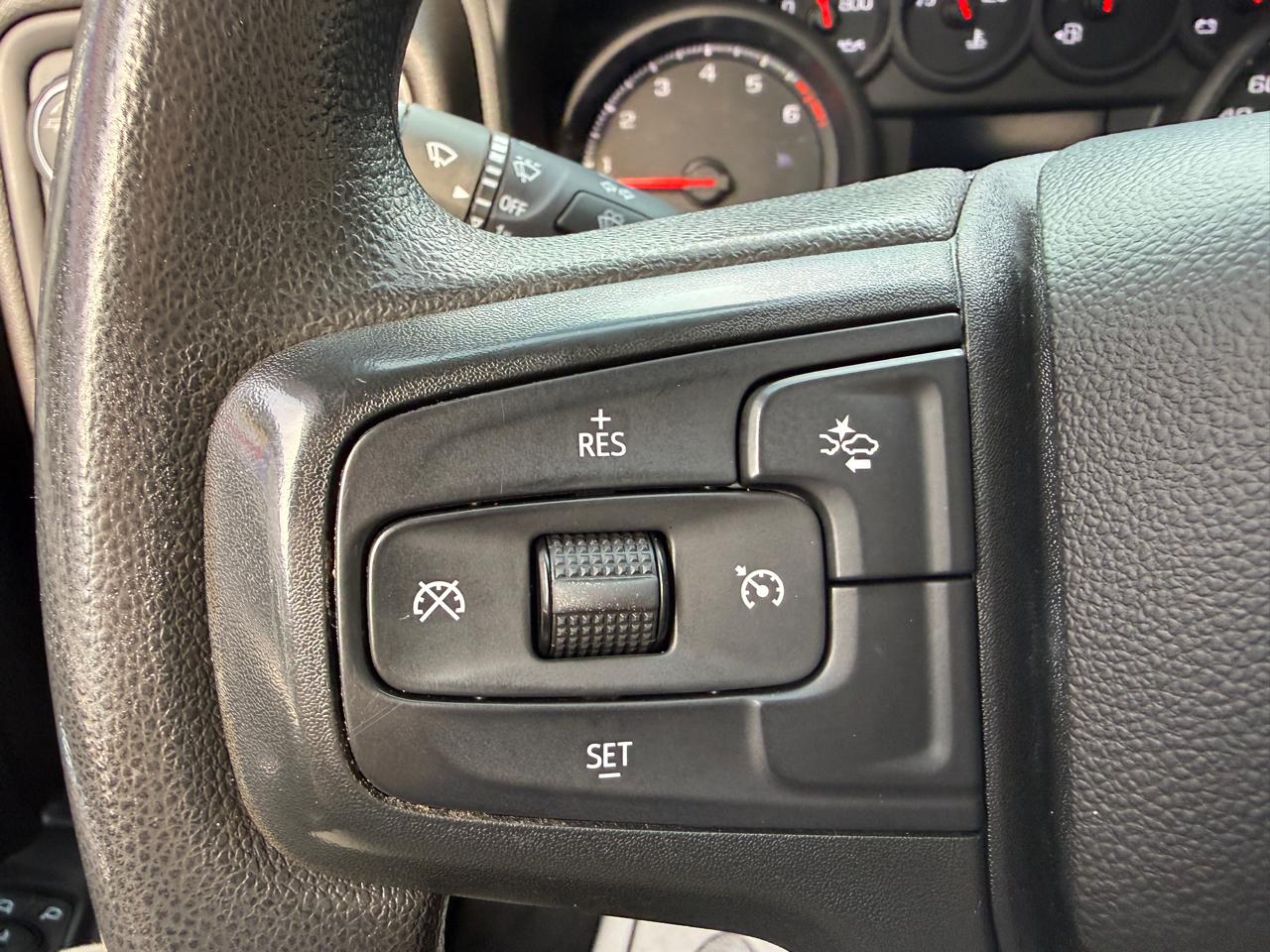 Chevrolet Silverado 2500HD Custom Crew Cab Short Box 4WD 2024
