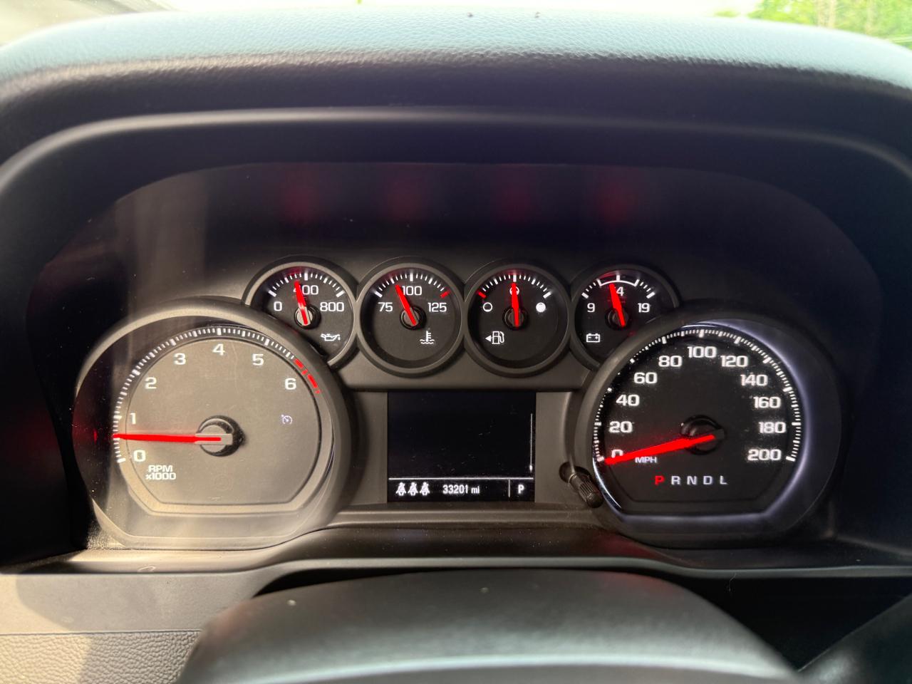 Chevrolet Silverado 2500HD Custom Crew Cab Short Box 4WD 2024
