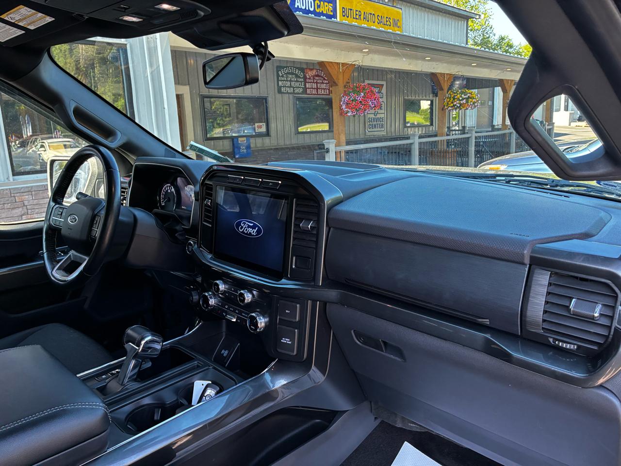 Ford F-150 Lariat SuperCab 6.5-ft. 4WD 2021