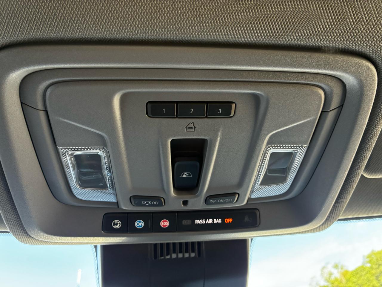 Chevrolet Silverado 1500 RST Crew Cab 4WD 2022
