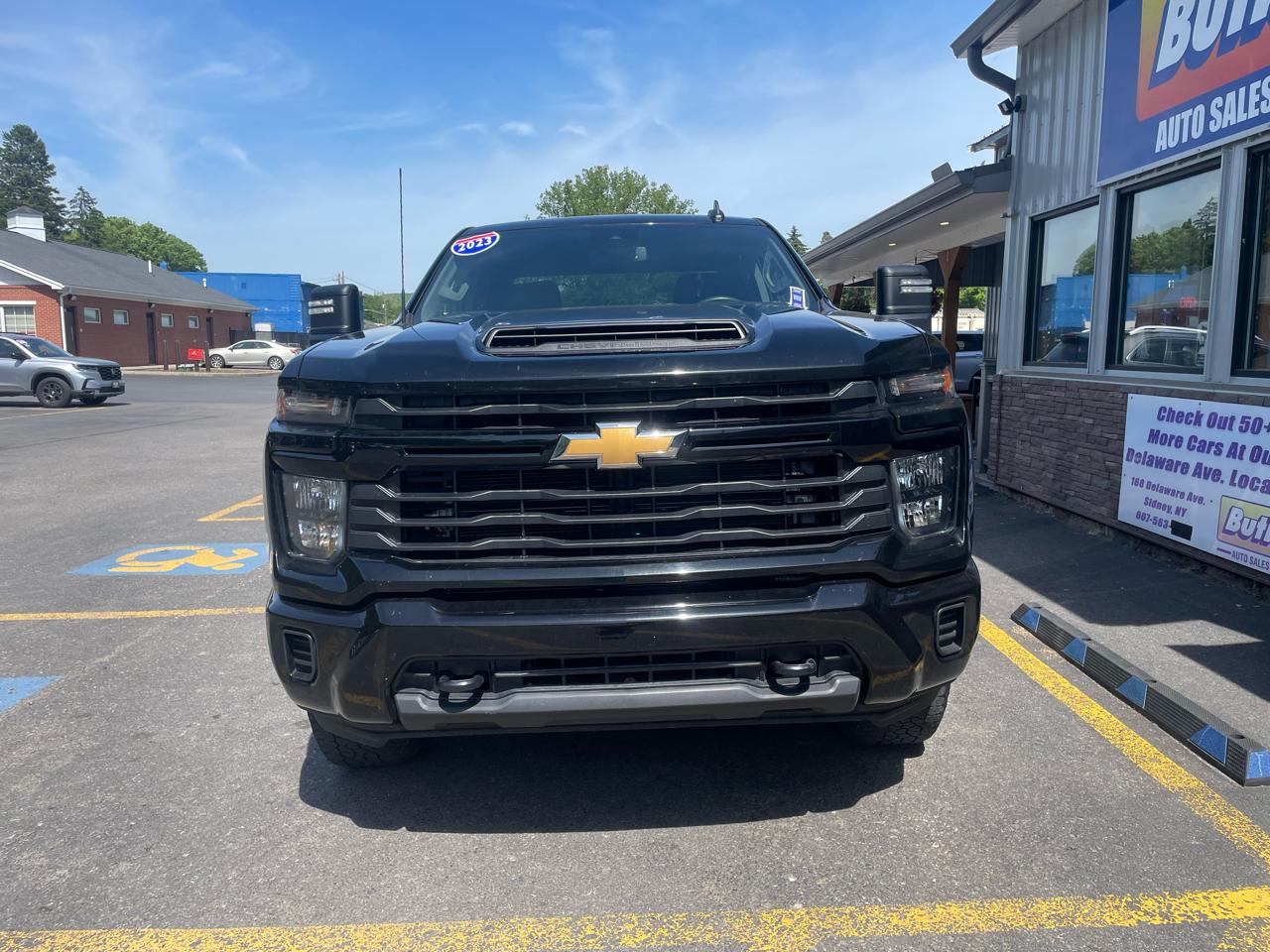 Chevrolet Silverado 2500HD Custom Crew Cab Short Box 4WD 2024