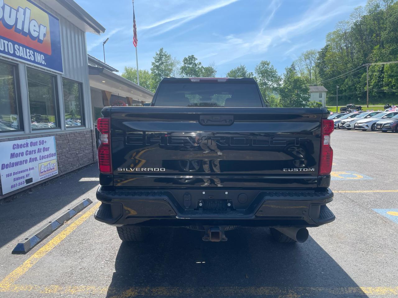 Chevrolet Silverado 2500HD Custom Crew Cab Short Box 4WD 2024
