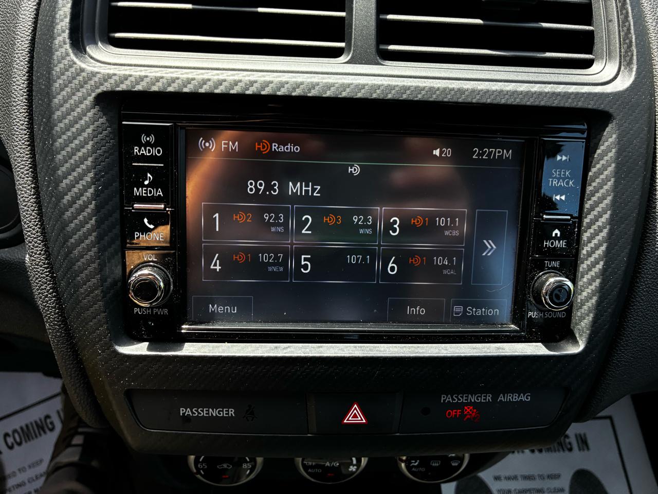 Mitsubishi Outlander Sport 2.0 ES 4WD 2024