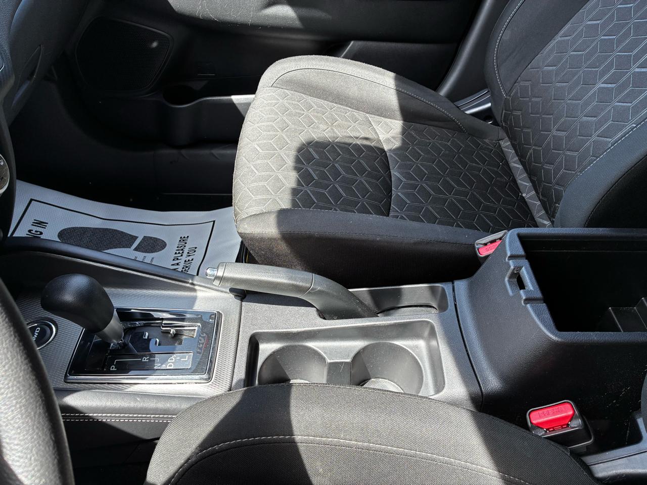 Mitsubishi Outlander Sport 2.0 ES 4WD 2024
