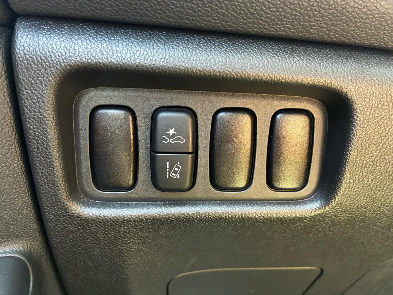 Mitsubishi Outlander Sport 2.0 ES 4WD 2024