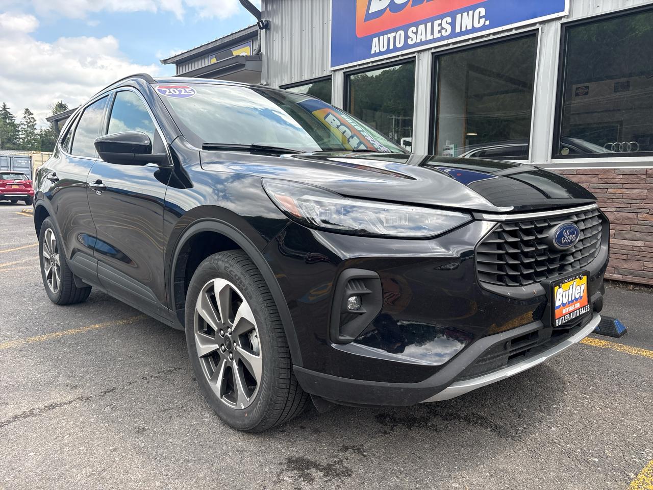 Ford Escape Platinum AWD 2025