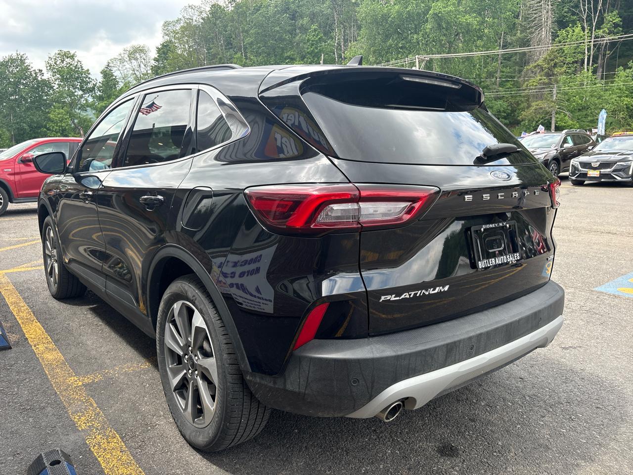 Ford Escape Platinum AWD 2025