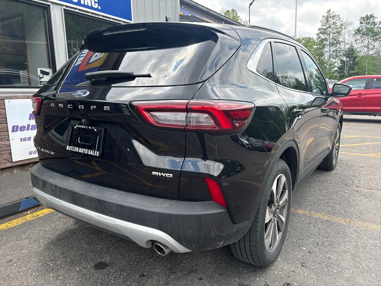 Ford Escape Platinum AWD 2025