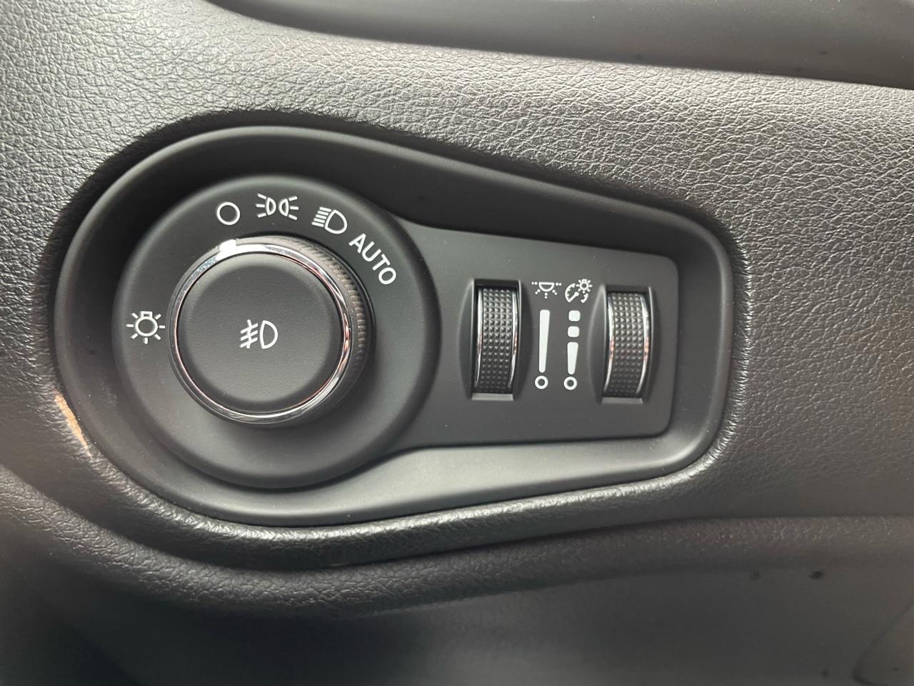 Jeep Renegade Latitude 4WD 2016