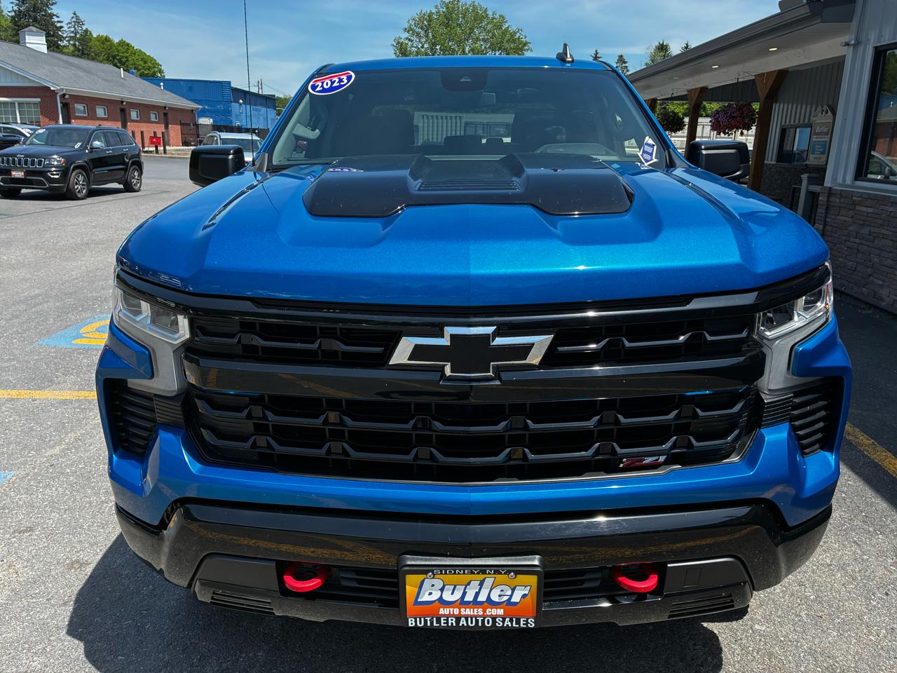 Chevrolet Silverado 1500 Trail Boss LT Crew Cab 4WD 2023