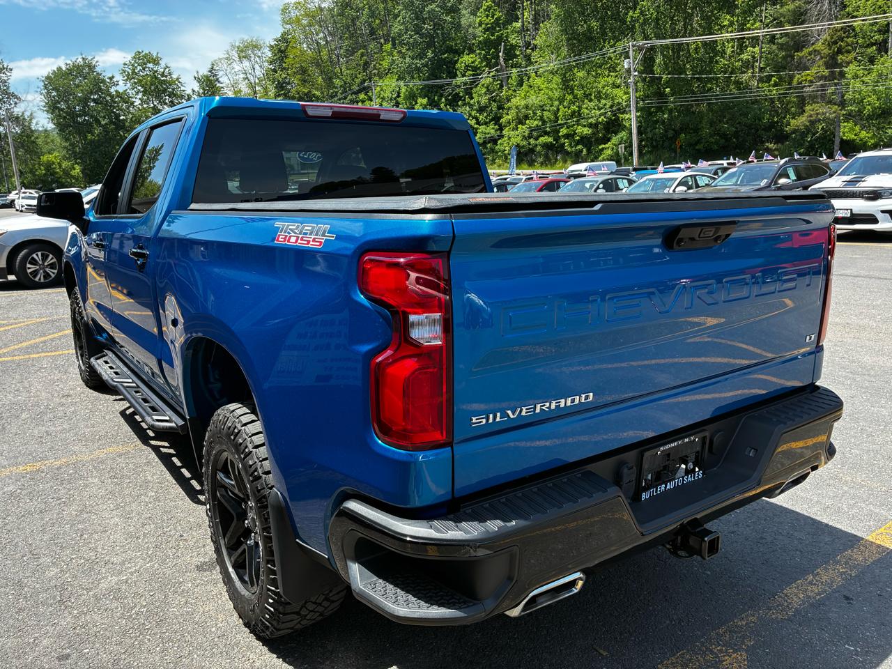 Chevrolet Silverado 1500 Trail Boss LT Crew Cab 4WD 2023