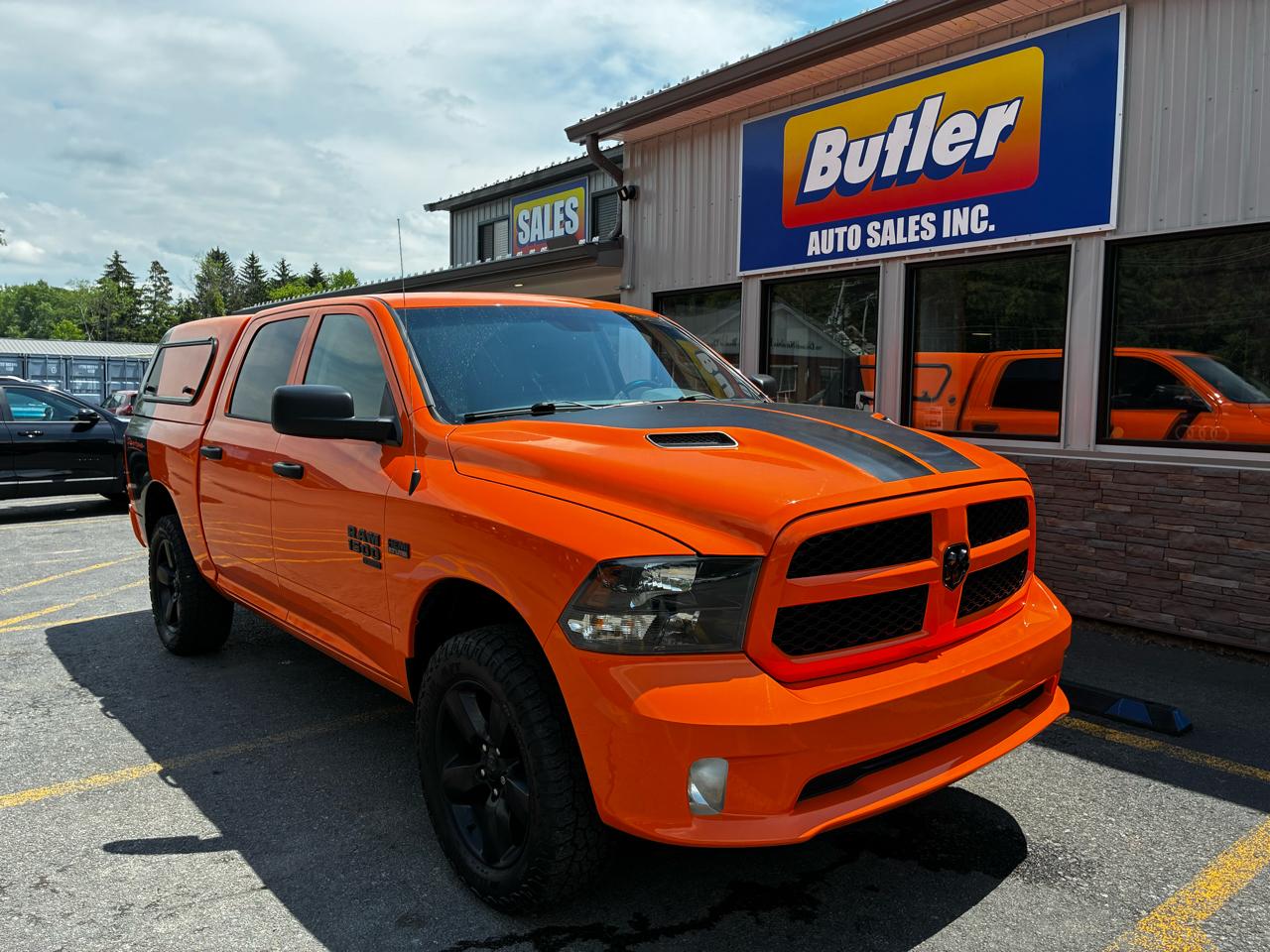 RAM 1500 Classic Tradesman Crew Cab SWB 4WD 2019
