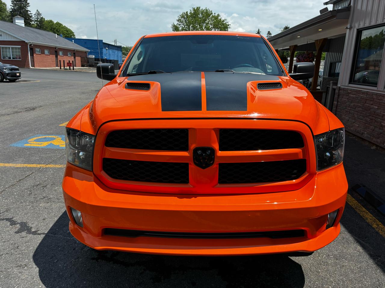 RAM 1500 Classic Tradesman Crew Cab SWB 4WD 2019