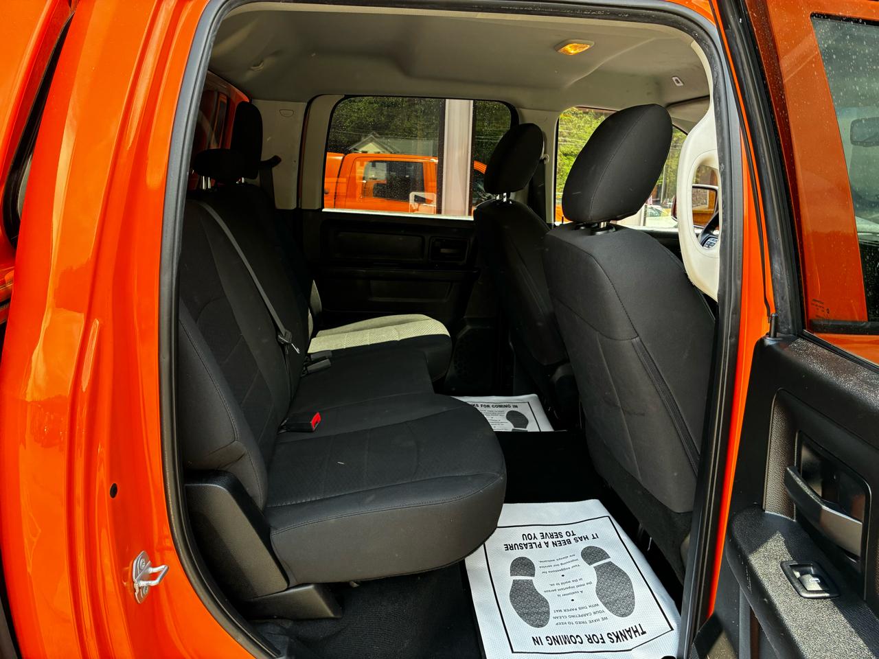 RAM 1500 Classic Tradesman Crew Cab SWB 4WD 2019