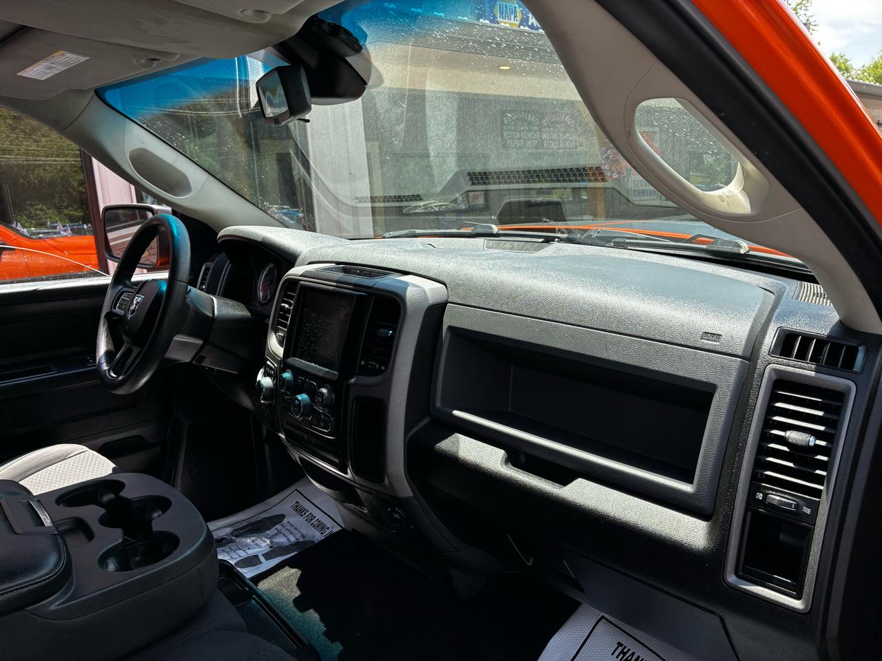 RAM 1500 Classic Tradesman Crew Cab SWB 4WD 2019