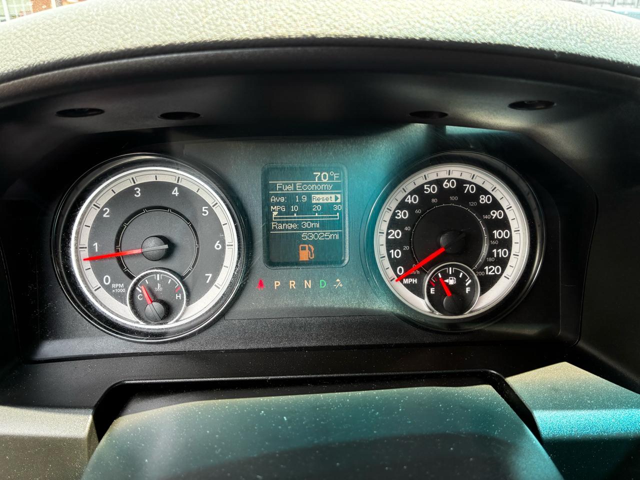 RAM 1500 Classic Tradesman Crew Cab SWB 4WD 2019