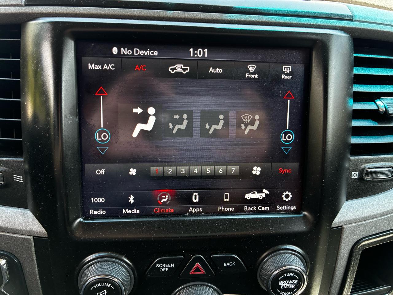 RAM 1500 Classic Tradesman Crew Cab SWB 4WD 2019
