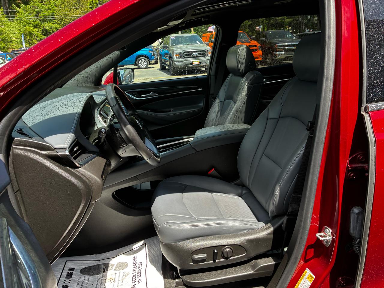 Buick Enclave Essence AWD 2024