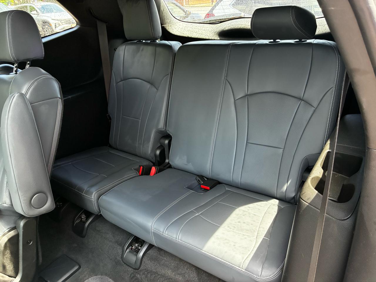 Buick Enclave Essence AWD 2024