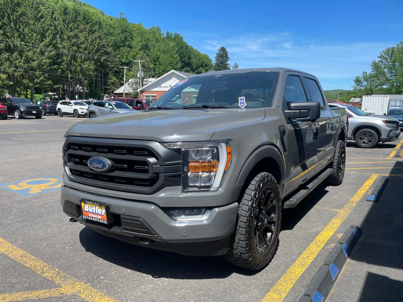 Ford F-150 XLT SuperCrew 5.5-ft. Bed 4WD 2021