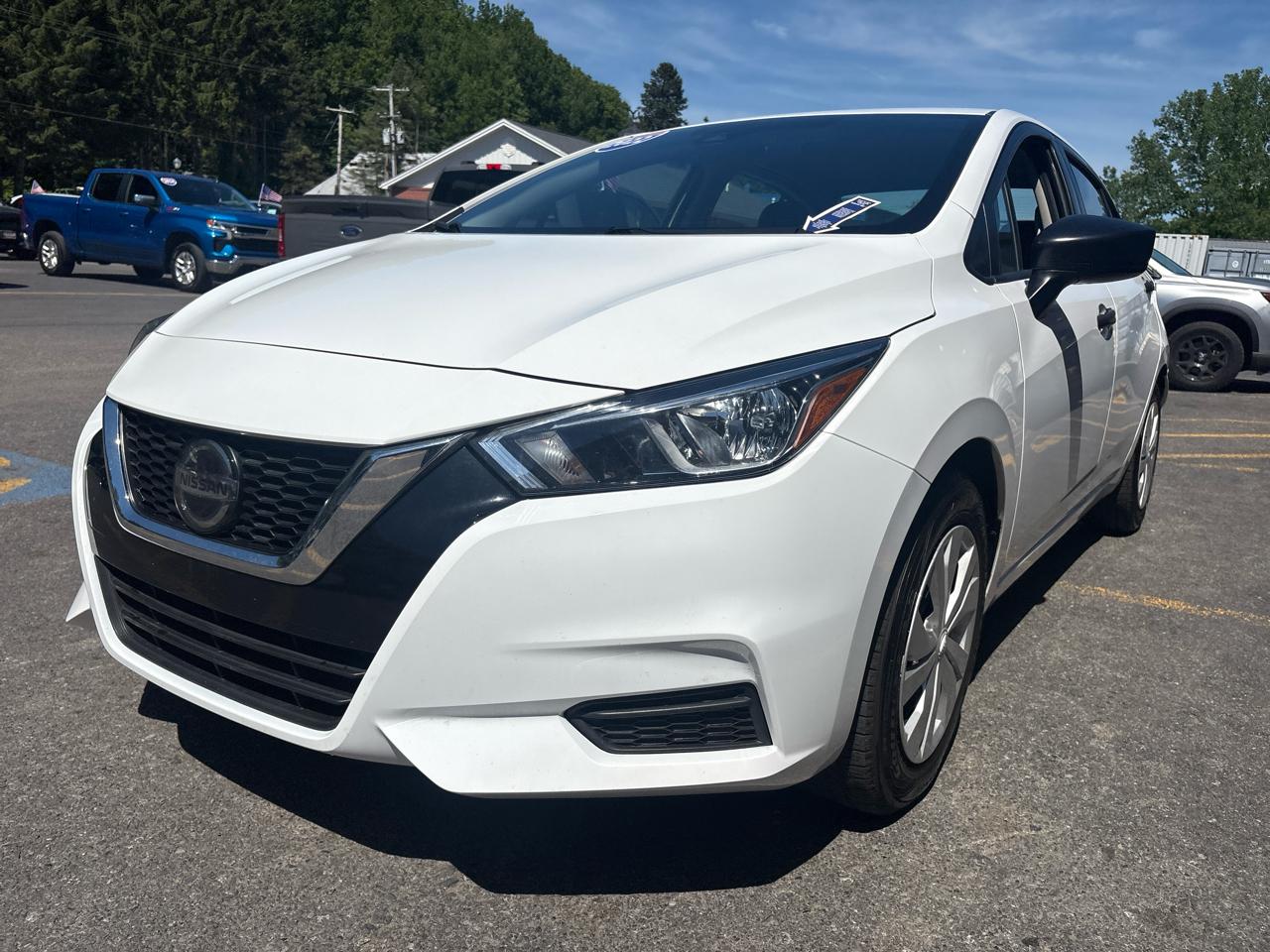 Nissan Versa S CVT 2022