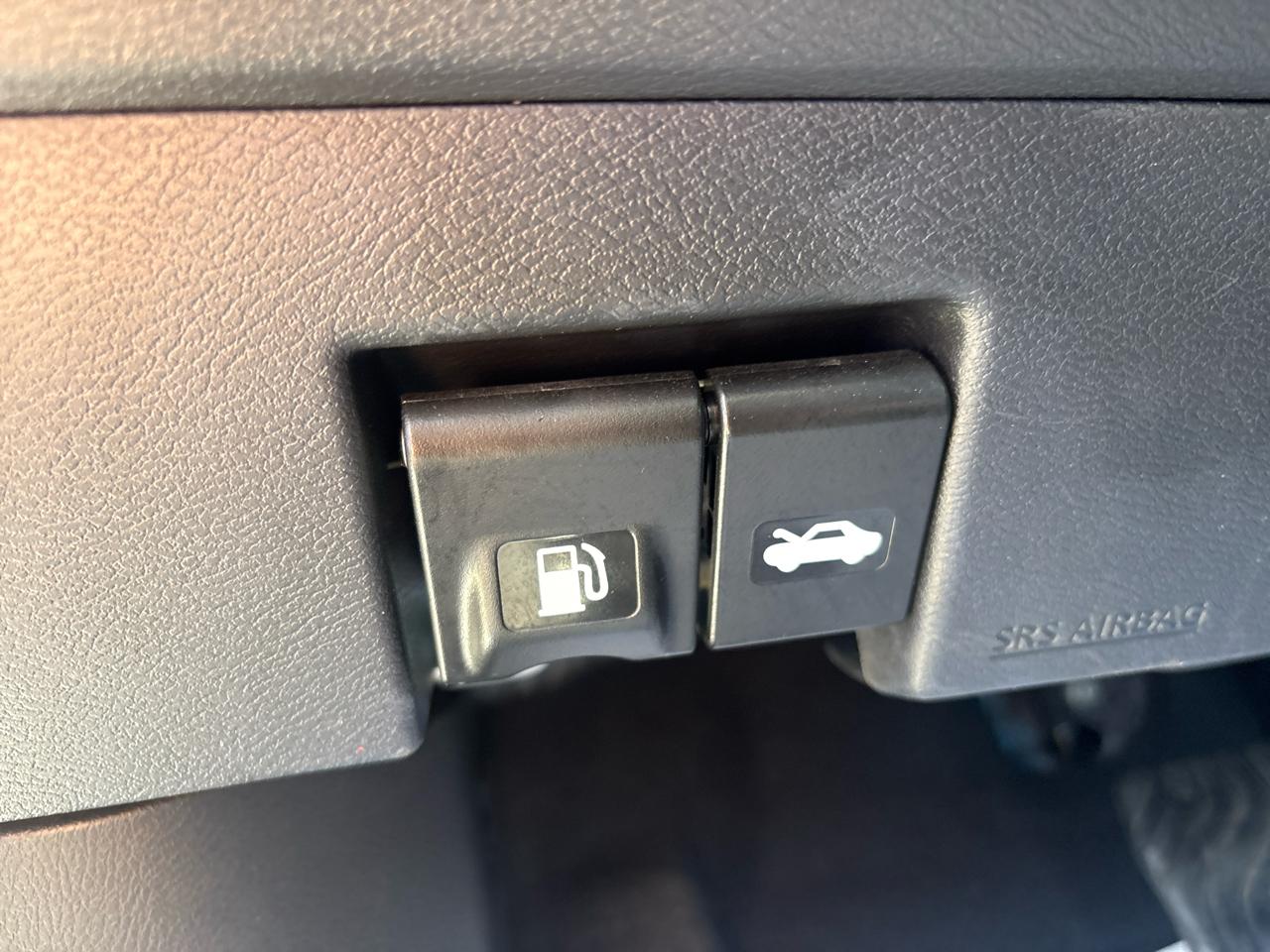 Nissan Versa S CVT 2022